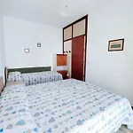 Apartment In Lido Di Jesolo 25174